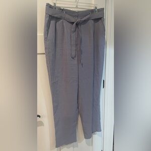 Simply, Vera Vera Wang Grey Paper Bag Style Dress Pant. Size XXL